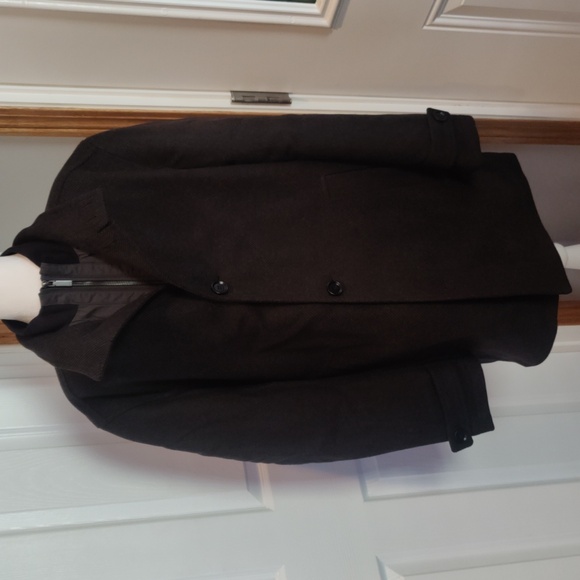 Hugo Boss Expresso Brown size 40R insulated wool Peacoat